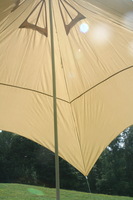 galería: Pavilln de toldo en el jardn
