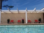galería: Piscina y jardn - proteccin contra vista y sol